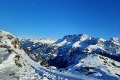 4d3b94fc-3dc6-45de-a558-96fde3bae8ac